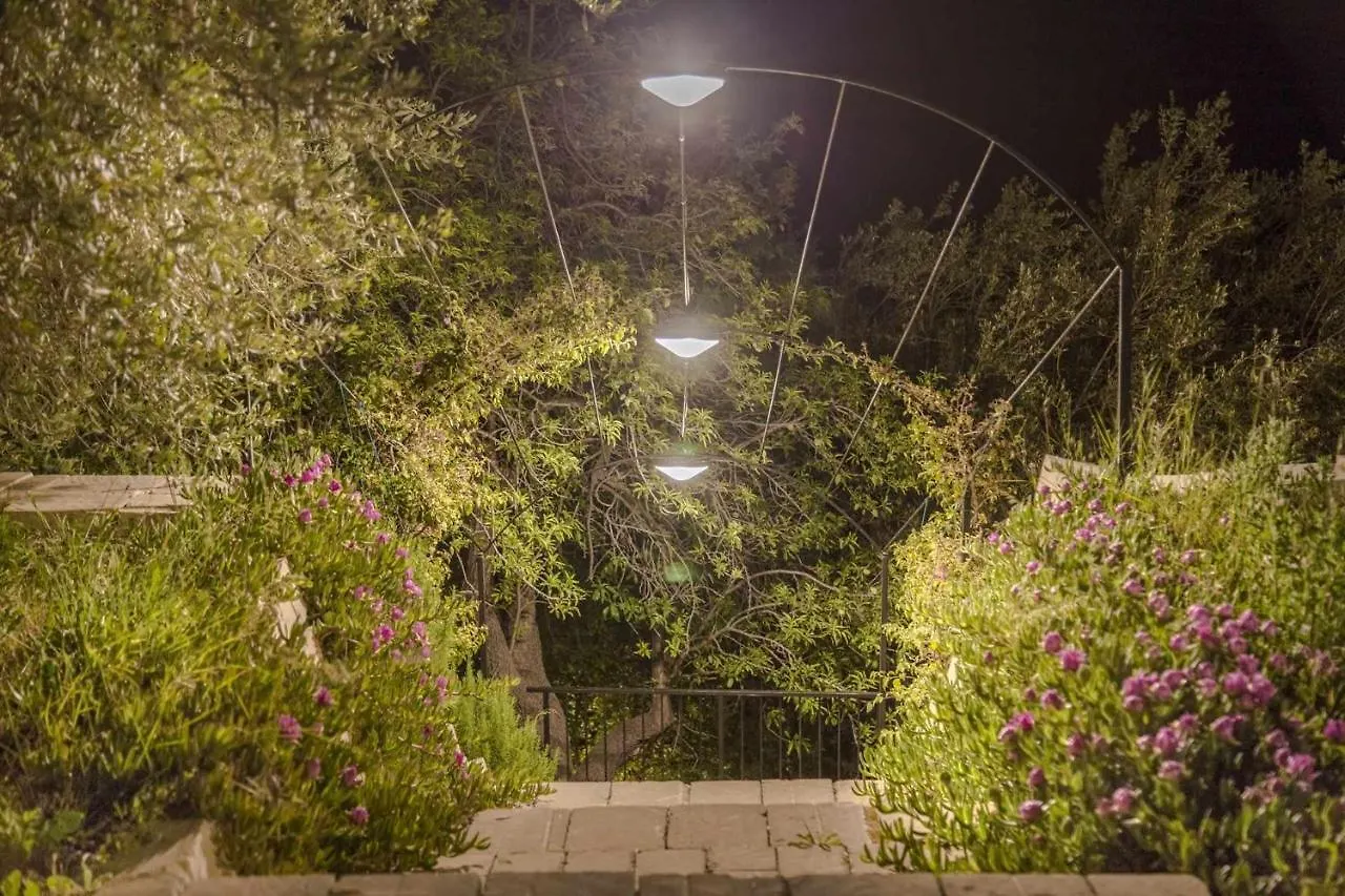 Tenuta Olive Alive Noto Italia