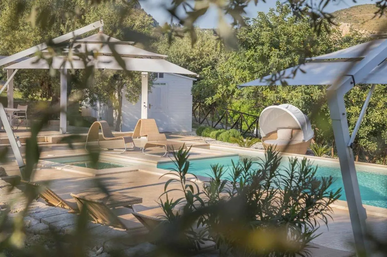 Tenuta Olive Alive Noto 3*,  Italia